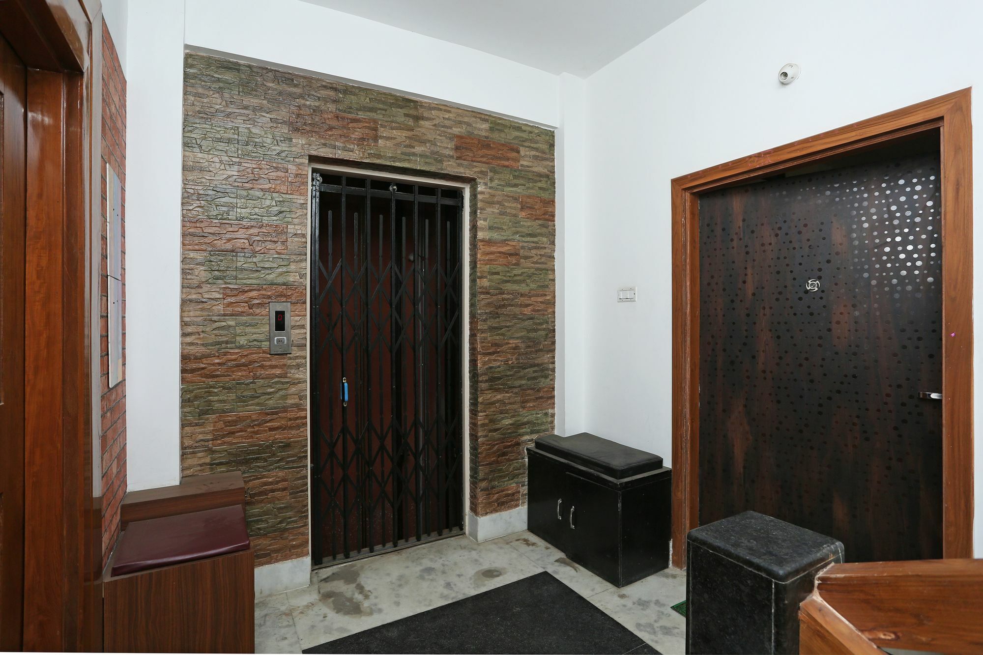 Treebo Umal Homestay Ganeshguri Guwahati Exteriör bild