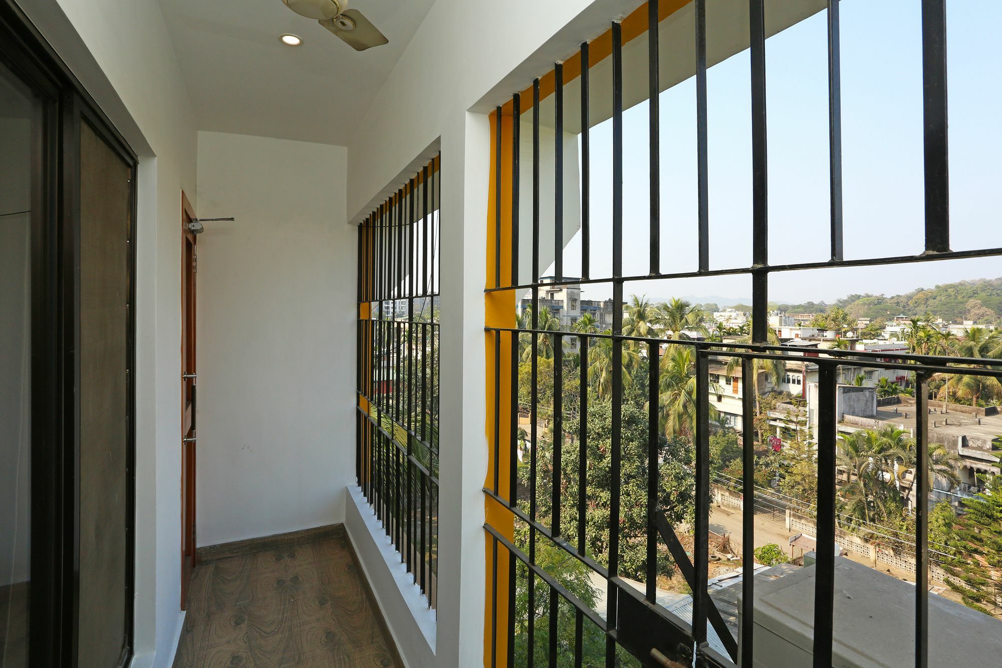 Treebo Umal Homestay Ganeshguri Guwahati Exteriör bild
